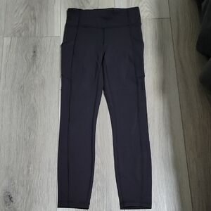 Lululemon Women's Black High Waisted Leggings With Pockets Size 2